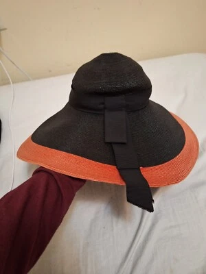 Vintage 1940s Womens Black and Red Wide Brim Cartwheel Sun Hat - Image 1 of 4