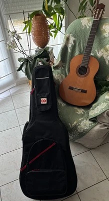 Guitare classique Yamaha C40 avec housse Deluxe ROKSAK et accordeur KORG CA-1 - Photo 1/4