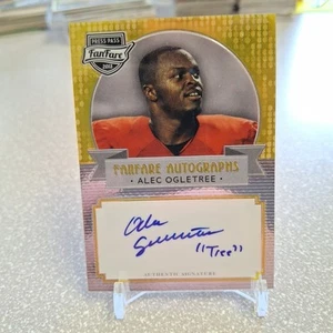 2013 Press Pass Fanfare Gold Red Ink Alec Ogletree #AO Rookie Auto RC - Picture 1 of 2