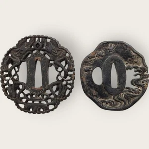 Juego de guardia de espada japonesa Tsuba de colección motivo dragón y chorlito ondulado usado - Imagen 1 de 24