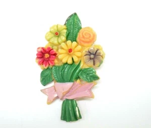 Spilla floreale vintage bouquet in plastica dura margherita babbo rosa borsa ingranaggio - Foto 1 di 4