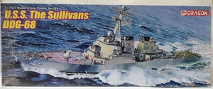 DRAGON 1033 - U.S.S. THE SULLIVANS DOG-68 - scala 1:350 - Foto 1 di 2