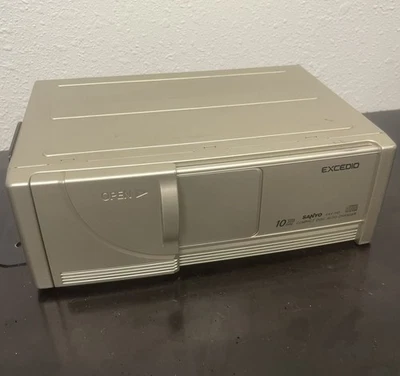 SANYO EAX-510 Excedio 10 Disc CD Changer - Image 1 of 4