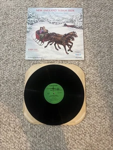 MOBIL Vol 1  New England Sleigh Ride Christmas Album ROBERT WAY Vinyl Record 12 - Imagen 1 de 3