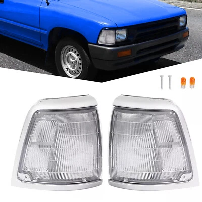 Par de luces de esquina delanteras de lente transparente para camioneta Toyota 2x2 1992-1995 Foto 1 de 4