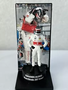 Figura 1/43 Fernando Alonso McLaren Mercedes 2007 Fórmula 1 + Podium - Foto 1 di 9