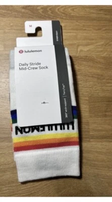 🧦🌈Nuevo con etiquetas $18 Lululemon Daily Stride Mid Crew Calcetín Arco Iris WHT Talla M Foto 1 de 4