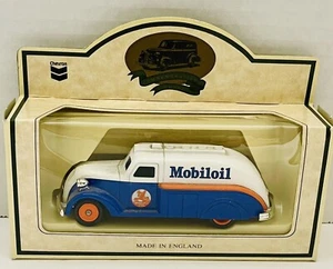 Dodge Streamliner Mobile Oil de colección Lledo Days Gone 1939 en caja - Imagen 1 de 6