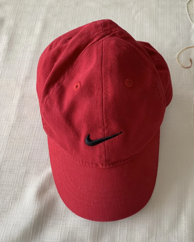 Nike infant baby hat red - Image 1 of 1