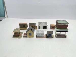 M6 Ho Scale Model Trains Train Building Lot Layout Scenery Accessories Sheds - Picture 1 of 9