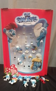 2011 Smurfs Happy Meal Display McDonald's with Poster - Picture 1 of 17