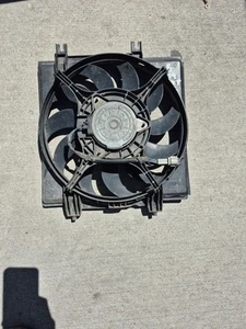 Subaru Forester XT 2009-2013 Radiator Cooling Fan Right Passenger Side OEM 09-13 - Picture 1 of 3
