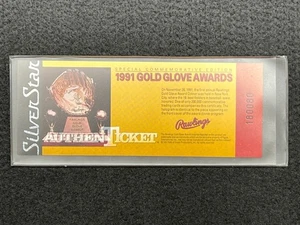 1991 SilverStar Holograms AuthenTicket #NNO Rawlings Gold Glove - Bild 1 von 1