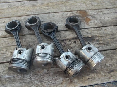 Farmall 400 450 IH tractor (4) MORE POWER pistons piston rings rod caps - Image 1 of 4