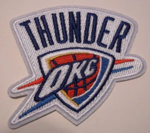 Parche bordado Oklahoma City Thunder~@ 3 1/2" x 3 1/4"~planchar o coser~NBA - Imagen 1 de 1