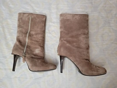 Botas TAHARI de gamuza plegables con cremallera lateral beige tacones para mujer talla 7 Foto 1 de 4