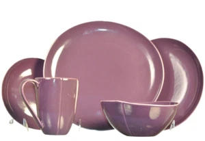 DIANE VON FURSTENBERG DVF Home Pebblestone Eggplant 5 Piece Place Setting New - Picture 1 of 12