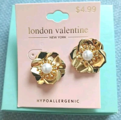 Pendientes Flor Perlado Tono Dorado: Londres San Valentín Hipoalergénico/Nuevo Foto 1 de 2