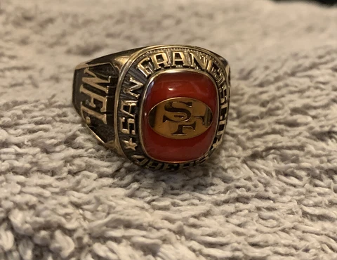 San Francisco 49ers Classic Balfour Goldplated NFL Ring Size 13 Cover