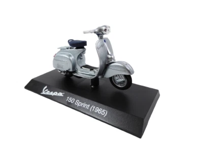 Piaggio Vespa 150 Sprint (1965) - 1/18 Maisto Scooter Moto Miniature S0051 - Photo 1/4