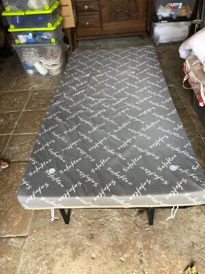 fauteuil lit BZ 1 personne housse rouge matelat neuf servait d'appoint en gîte - Photo 1/4