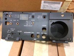 MILITARY RADIO SET RT-524 VRC FRONT PANEL M151 M35 HUMVEE TRANSCEIVER NOS - Picture 1 of 3
