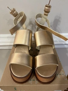 Free People Sandalette vegan Knöchel Keilabsatz gold Plateau Gr. 10 neu nie getragen - Bild 1 von 12