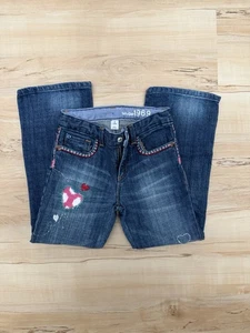 babyGap 1969 denim jeans with a medium dark wash, with embroidery, size 5 yrs - Picture 1 of 1