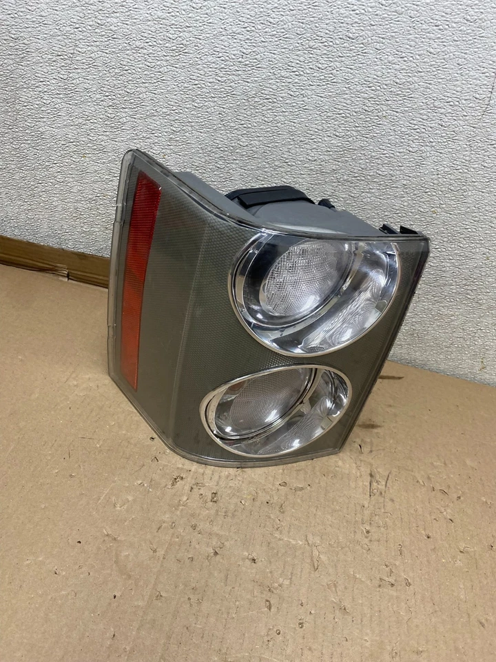2006 - 2009 Land Rover Range Rover L322 Left Driver LH Tail Light Oem U1104 DW - Image 1 of 4
