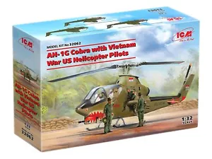 ICM 32062 - 1:32 AH-1G Cobra con piloti di elicotteri statunitensi guerra del Vietnam - Foto 1 di 11