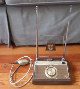 Vintage Antenna Magnavox Magna Color MCM Atomic Age UHF VHF - Picture 1 of 12