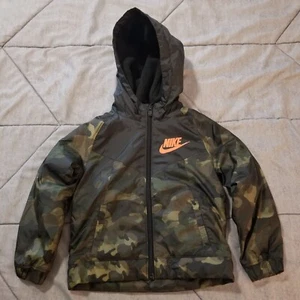 Nike Size 3T Puffer Camouflage Hoodie Jacket Army 92-98CM, 2-3 YEARS, Toddler - Picture 1 of 13