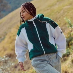 Neu mit Etikett Free People X Free People Movement Hit The Slopes Hoodie Übergröße Small - Bild 1 von 10