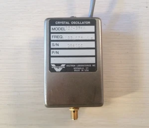Oscilador de cristal vectrón 177,856 MHz modelo 255-7744 salida SMA - Imagen 1 de 2