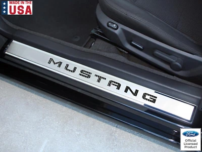 Placas de umbral de puerta "Mustang" de fibra de carbono negra para Ford Mustang 2010-2014 Foto 1 de 3