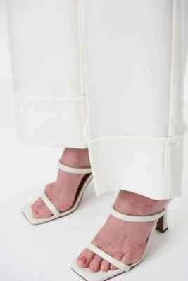 Pantalones Joseph Ribkoff marfil estilo 232154 nuevo sin etiquetas precio de venta sugerido por el fabricante 246 USD talla .8 Foto 1 de 4