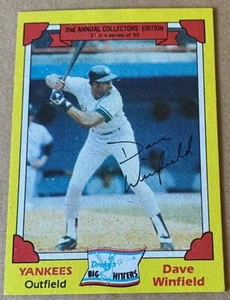 DAVE WINFIELD HOF 1982 TOPPS DRAKES Card #31  EX-MT Condition - Picture 1 of 2