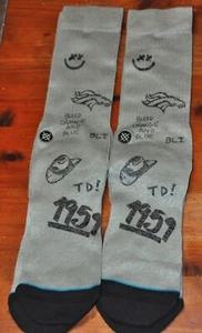 Denver Broncos Stance Foot Soldier Crew Calcetines Hombre Grande NUEVO 2 Pares Navidad - Imagen 1 de 3