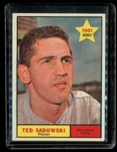Vintage 1961 TOPPS ROOKIE Baseball Card #254 TED SADOWSKI Minnesota Twins