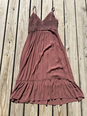 Vestido midi Hint of Blush crochê boho tamanho G rosa acastanhado sem mangas algodão gaze - Imagem 1 de 4