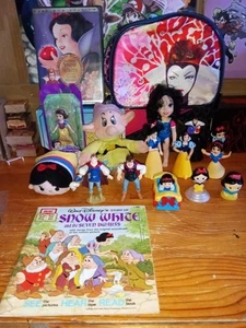Disney's Snow White Lot - Bag, Figures,DVD, McDonald's, Dopey,Prince - Picture 1 of 8