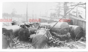 4AA732 2NDGEN RP 1930s/50s? WRECK WHAT RAILROAD WHERE ? SOUTHERN ? - Picture 1 of 1