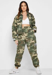 Adidas Originals Track Pants High Waist Fashion Freizeit Hose Camouflage DE7457 - Picture 1 of 8