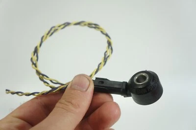 2009-2012 BMW 750LI 550i x5 4.4 v8 n63 knock knocking  ping sensor 7577034 - Image 1 of 4