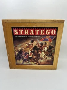 2002 STRATEGO Board Game Nostalgia Series Wooden Box Edition Milton Bradley - Imagen 1 de 7