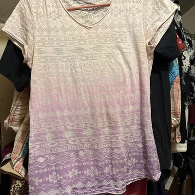 Variegated Southwest Design T Shirt Med. - Image 1 of 4