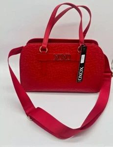 XOXO Red Shoulder Handbag Gold Button With XOXO Logo - Picture 1 of 4