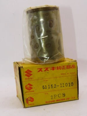 NOS Suzuki T500 1971-75 T350 1969-72 Genuine Guide Bushing Set QY2 51152-11010 - Image 1 of 3