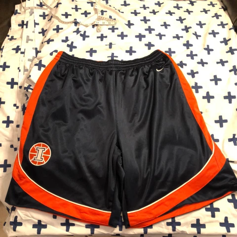 University of Illinois Nike Dri-Fit Team Men’s Basketball Shorts Size Large Used Cover