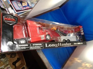 Peterbilt Model 379 Long Hauler Tow Truck Wrecker & Road Tractor 1/32 Scale New - Picture 1 of 4